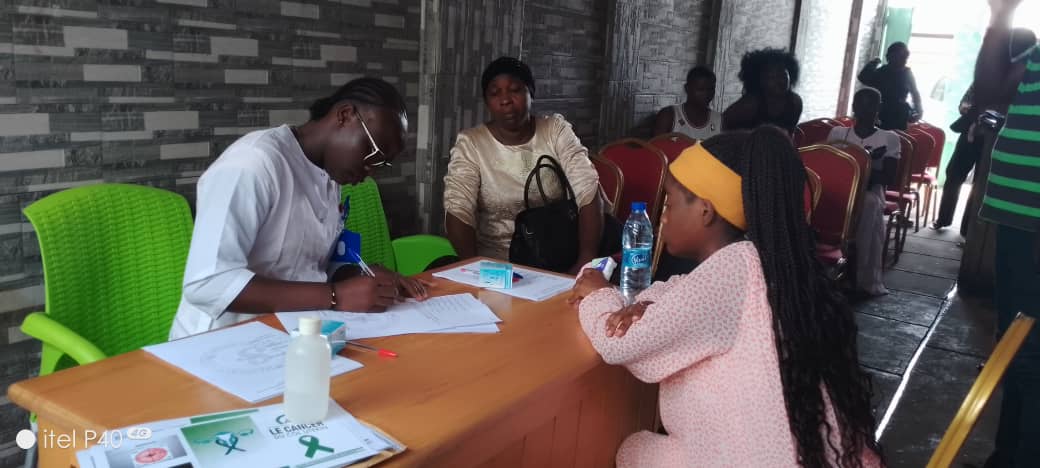 Espace de consultation et dépistage de la clinique Swalou Diagnostics
